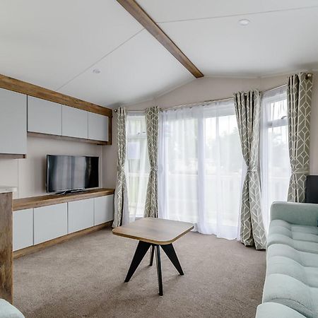 Отель Grange Leisure Park Мейблторп Экстерьер фото